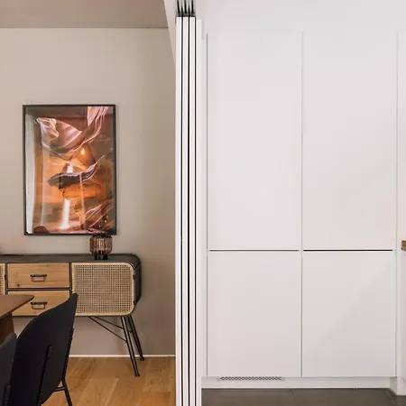 Doucen - 2 Bedrooms, Terrace In Marques De Pombal Apartamento