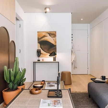 Doucen - 2 Bedrooms, Terrace In Marques De Pombal * Lisboa