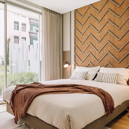 Doucen - 2 Bedrooms, Terrace In Marques De Pombal Lisbona